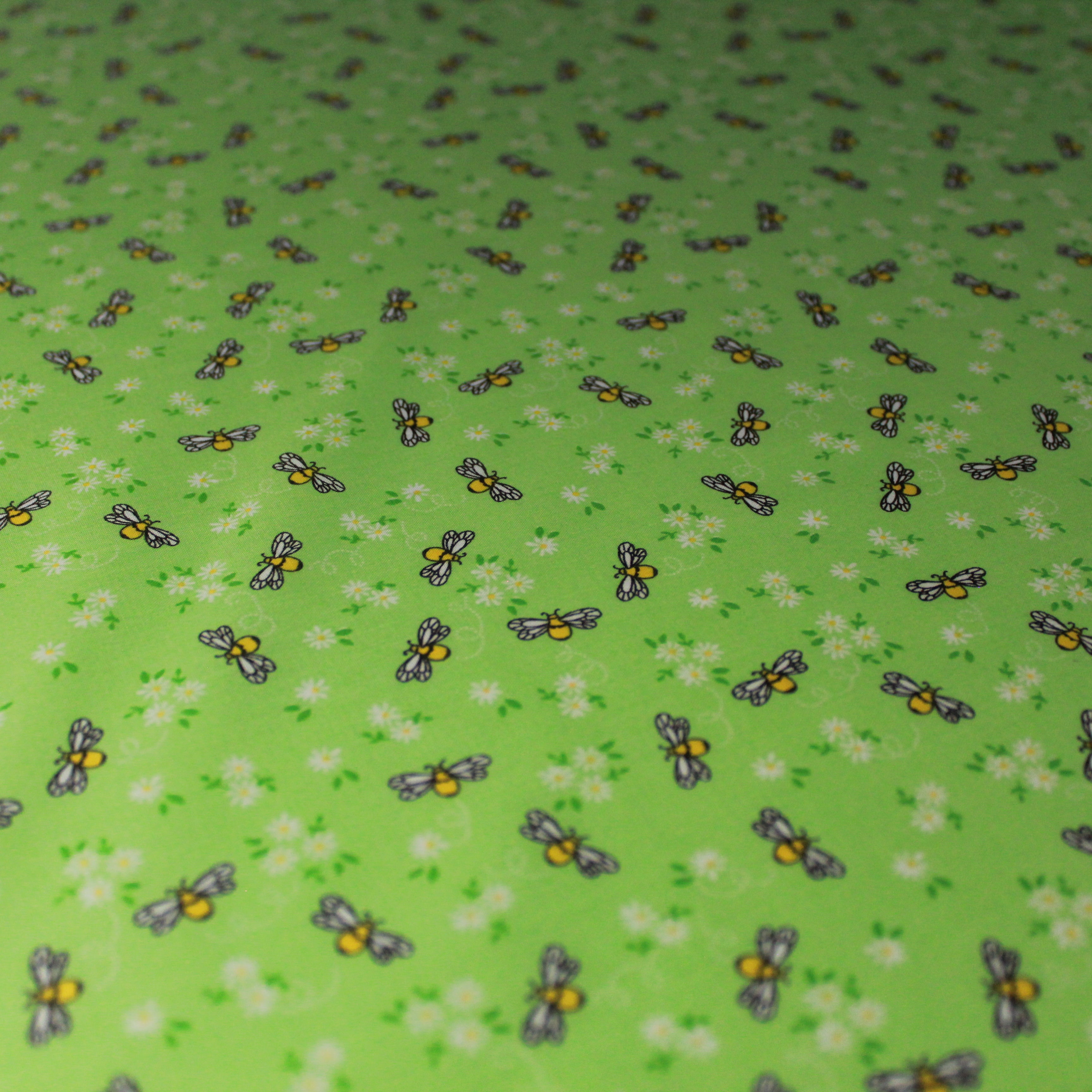 Premium Quality Poly-Cotton 'Bees' 44" Wide Green