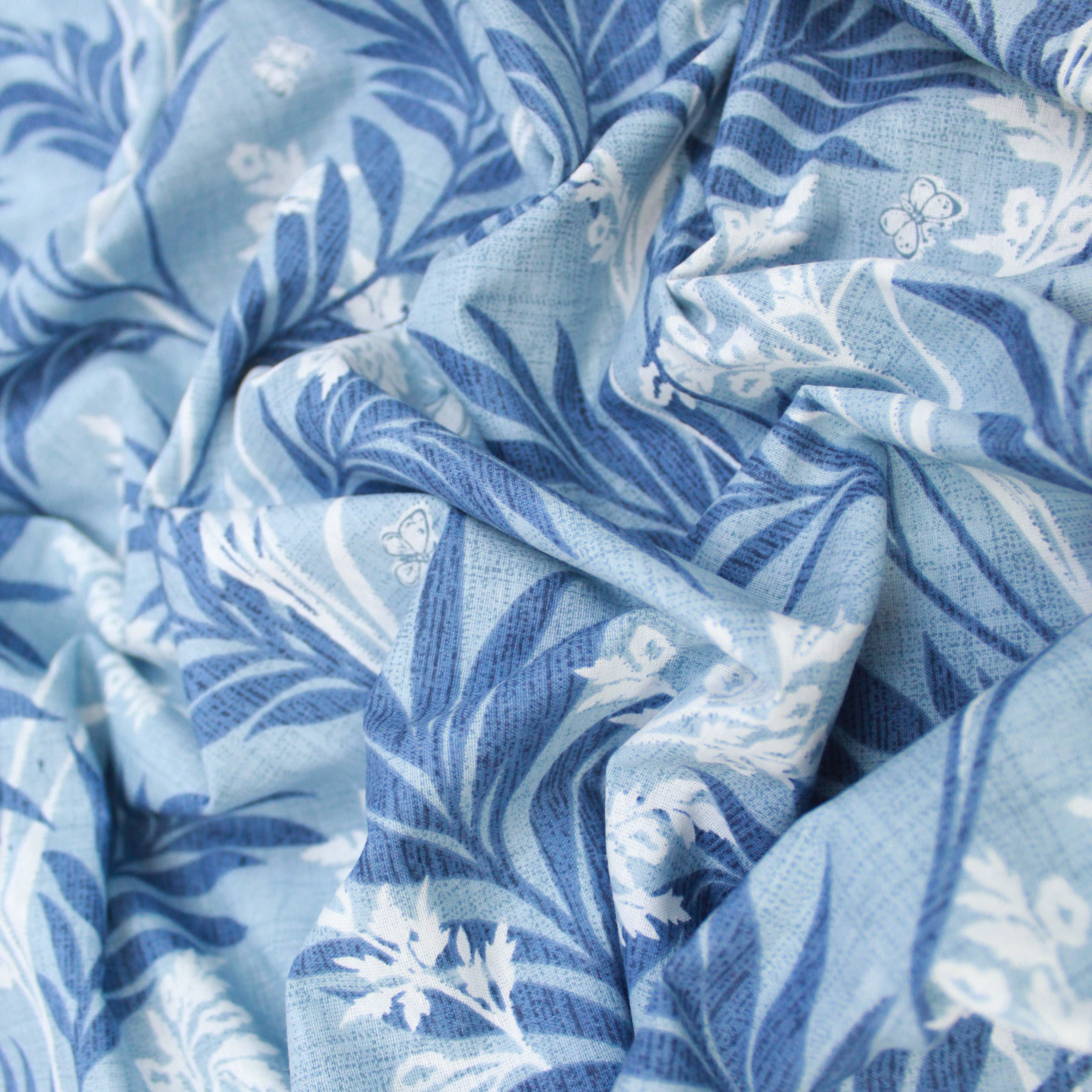 Premium Quality Super Wide Cotton Blend Sheeting "Leaf's" 94" Wide Blue